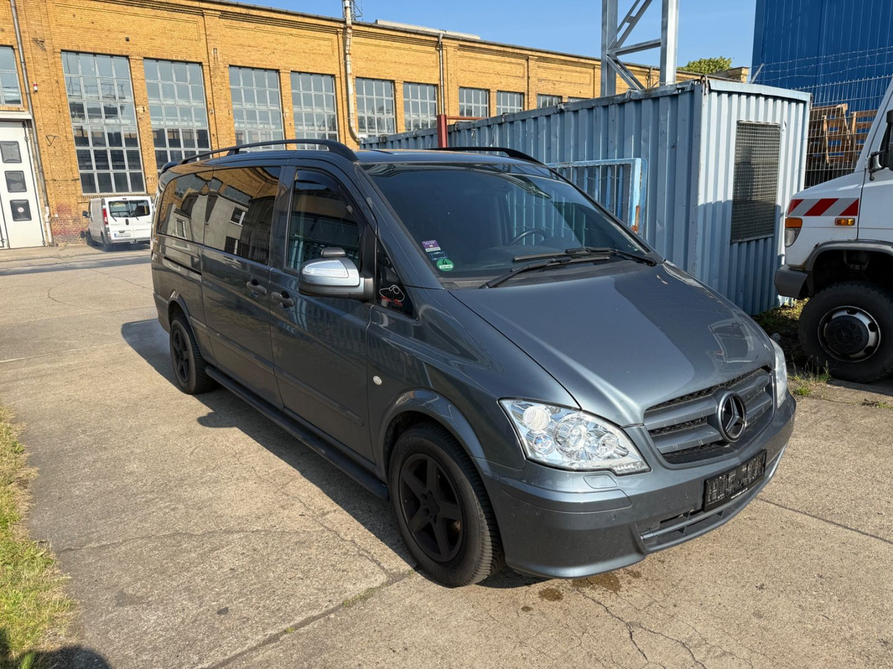 Mercedes-Benz Vito Mixto 122 CDI Extra lang V6 XENON NAVI AHK - Passenger van: picture 5 Mercedes-Benz Vito Mixto 122 CDI Extra lang V6 XENON NAVI AHK - Passenger van: picture 5