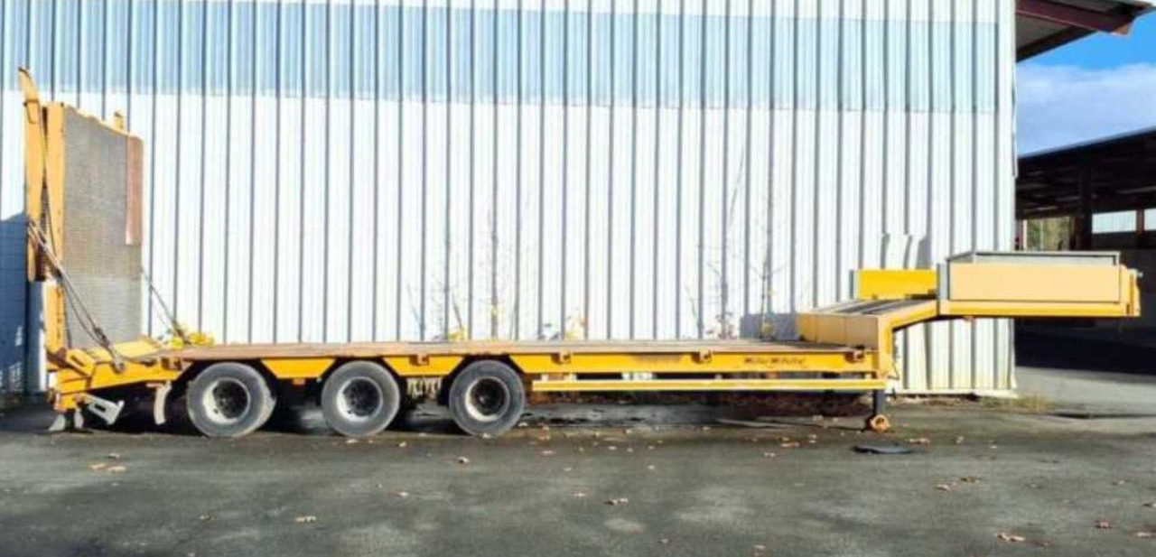 Müller-Mitteltal TS3 PROFI 30.0 - Low loader semi-trailer: picture 2 Müller-Mitteltal TS3 PROFI 30.0 - Low loader semi-trailer: picture 2