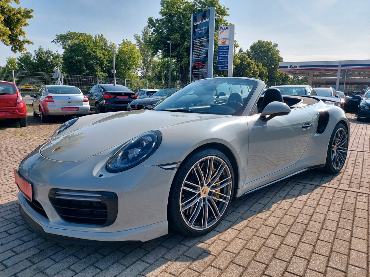 Porsche 911 Turbo S Cabriolet ACC Bose Sitzlüft Garantie - Car: picture 5 Porsche 911 Turbo S Cabriolet ACC Bose Sitzlüft Garantie - Car: picture 5