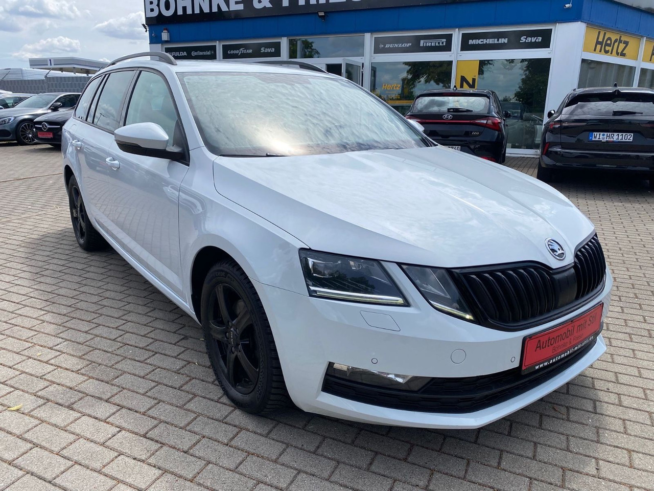 Skoda Octavia Combi Soleil DSG LED Radar ACC - Station wagon: picture 1 Skoda Octavia Combi Soleil DSG LED Radar ACC - Station wagon: picture 1