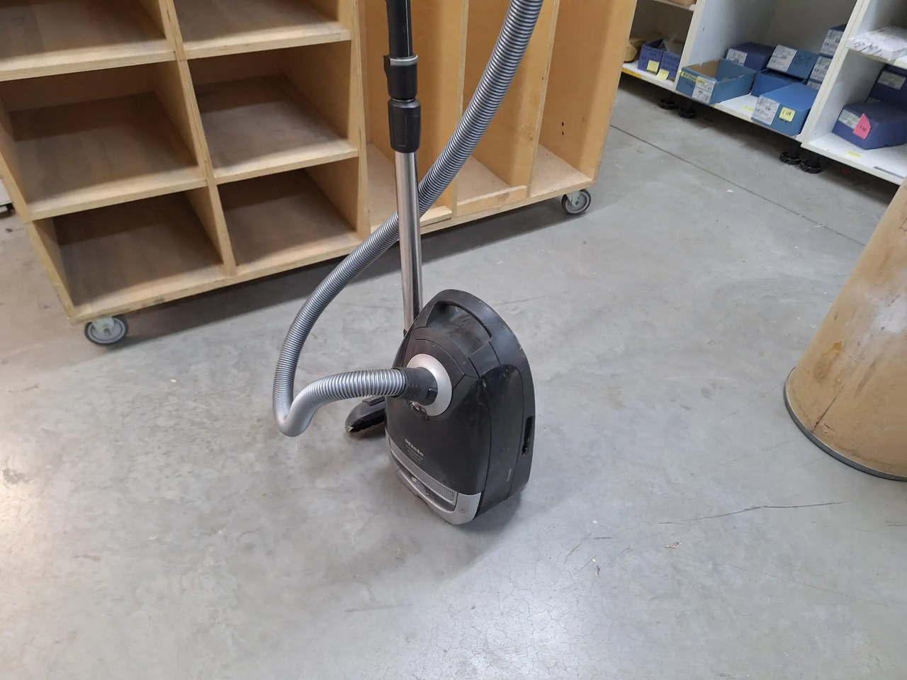 1 Stk. Staubsauger - Industrial vacuum cleaner: picture 2 1 Stk. Staubsauger - Industrial vacuum cleaner: picture 2