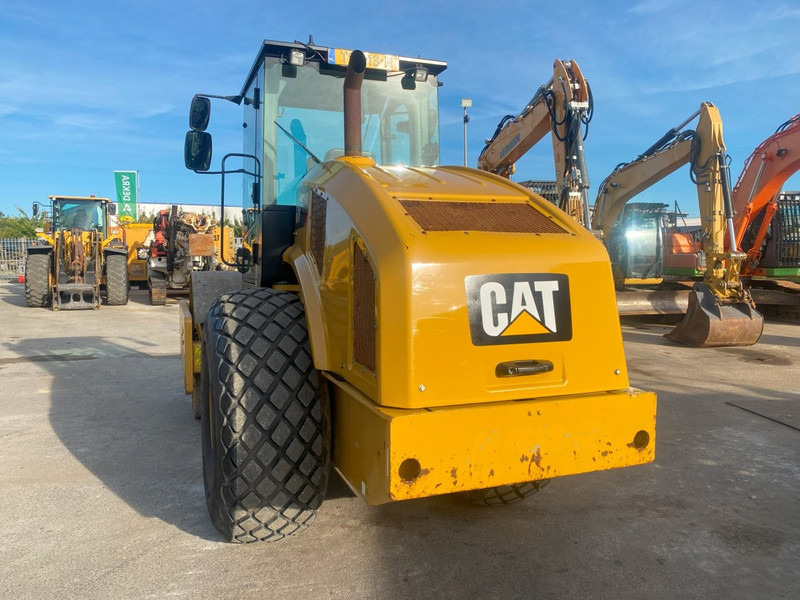 Caterpillar CS64B NVT - Roller: picture 3 Caterpillar CS64B NVT - Roller: picture 3