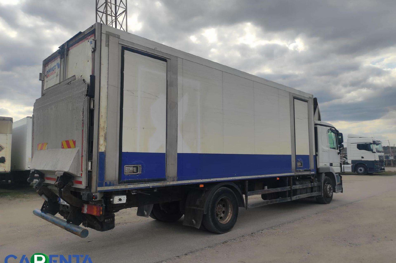 Mercedes-Benz ACTROS 1832 - Refrigerator truck: picture 4 Mercedes-Benz ACTROS 1832 - Refrigerator truck: picture 4