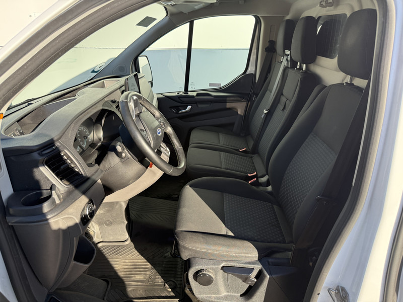 Ford Transit Custom 340 1.0 PHEV 126PK PHEV Benzine Plug in Hybride Automaat L1H1 LED Cruise Control Parkeersensoren voor achter - Small van: picture 5 Ford Transit Custom 340 1.0 PHEV 126PK PHEV Benzine Plug in Hybride Automaat L1H1 LED Cruise Control Parkeersensoren voor achter - Small van: picture 5