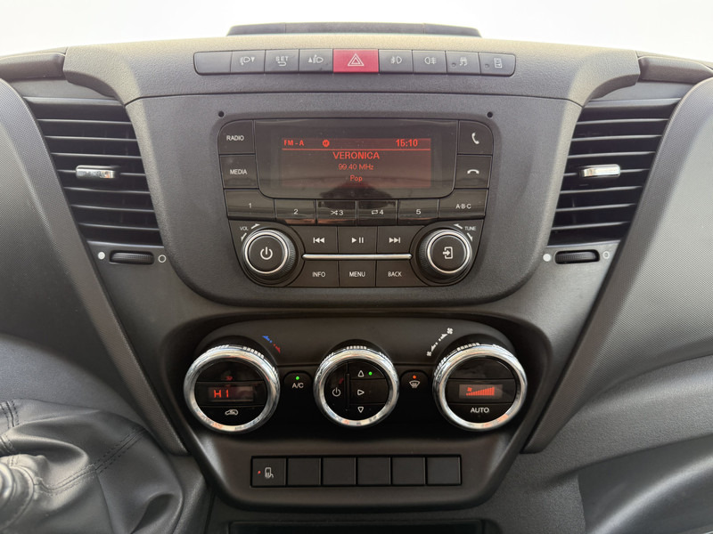 Panel van Iveco Daily 35S14 L2H2 Luchtvering Trekhaak Cruise Control Climate Control Lucht Geveerde Bestuurdersstoel: picture 17