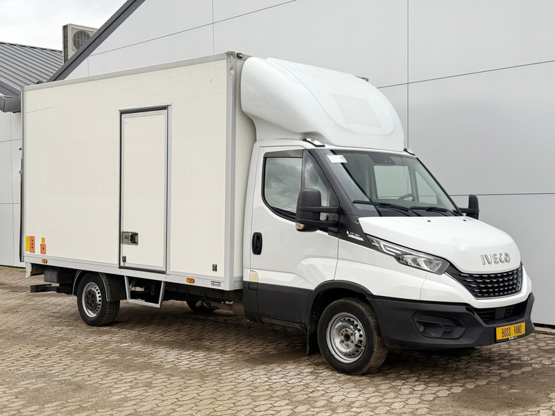 Iveco Daily 35S18 3.0 Laadklep Automaat LED Climate Control Adaptieve Cruise Control Standkachel Camera Navigatie - Closed box van: picture 4 Iveco Daily 35S18 3.0 Laadklep Automaat LED Climate Control Adaptieve Cruise Control Standkachel Camera Navigatie - Closed box van: picture 4