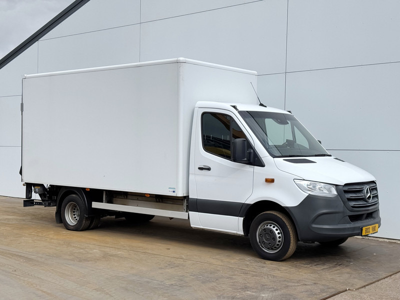 Mercedes-Benz Sprinter 514 2.2 CDI Automaat Laadklep Climate Control Camera Carplay Bakwagen Meubelbak - Closed box van: picture 4 Mercedes-Benz Sprinter 514 2.2 CDI Automaat Laadklep Climate Control Camera Carplay Bakwagen Meubelbak - Closed box van: picture 4