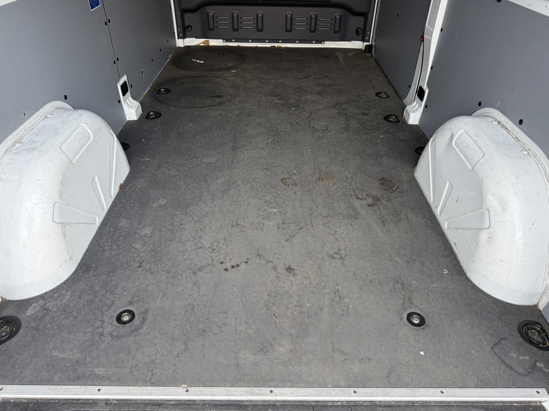 Panel van, Electric van Mercedes-Benz eSprinter 312 ALL-IN PRIJS L2H2 55kWh 168km WLTP 80kw Snelladen Climate Control Camera Stoelverwarming: picture 15 Panel van, Electric van Mercedes-Benz eSprinter 312 ALL-IN PRIJS L2H2 55kWh 168km WLTP 80kw Snelladen Climate Control Camera Stoelverwarming: picture 15