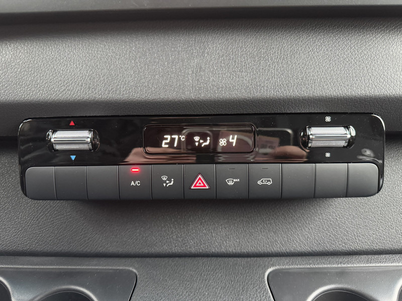 Panel van, Electric van Mercedes-Benz eSprinter 312 ALL-IN PRIJS L2H2 55kWh 168km WLTP 80kw Snelladen Climate Control Camera Stoelverwarming: picture 18 Panel van, Electric van Mercedes-Benz eSprinter 312 ALL-IN PRIJS L2H2 55kWh 168km WLTP 80kw Snelladen Climate Control Camera Stoelverwarming: picture 18