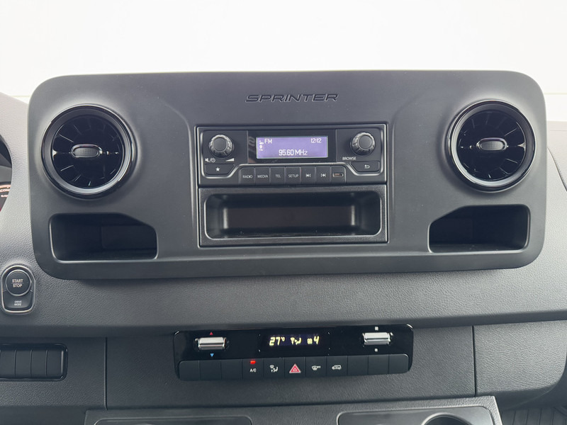 Panel van, Electric van Mercedes-Benz eSprinter 312 ALL-IN PRIJS L2H2 55kWh 168km WLTP 80kw Snelladen Climate Control Camera Stoelverwarming: picture 17 Panel van, Electric van Mercedes-Benz eSprinter 312 ALL-IN PRIJS L2H2 55kWh 168km WLTP 80kw Snelladen Climate Control Camera Stoelverwarming: picture 17