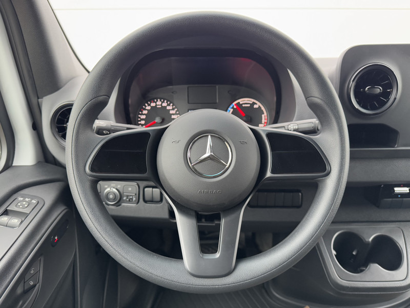 Panel van, Electric van Mercedes-Benz eSprinter 312 ALL-IN PRIJS L2H2 55kWh 168km WLTP 80kw Snelladen Climate Control Camera Stoelverwarming: picture 20 Panel van, Electric van Mercedes-Benz eSprinter 312 ALL-IN PRIJS L2H2 55kWh 168km WLTP 80kw Snelladen Climate Control Camera Stoelverwarming: picture 20