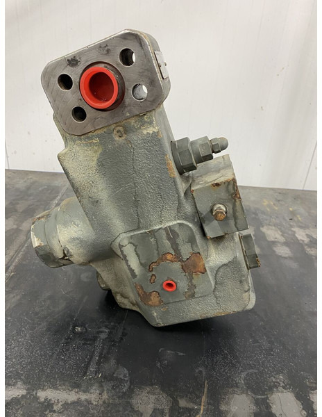 Liebherr - Hydraulics: picture 5 Liebherr - Hydraulics: picture 5