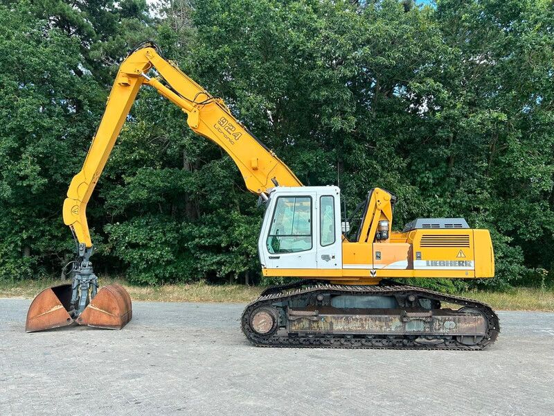 Liebherr R924EW LITRONIC - Waste/ Industry handler: picture 1 Liebherr R924EW LITRONIC - Waste/ Industry handler: picture 1