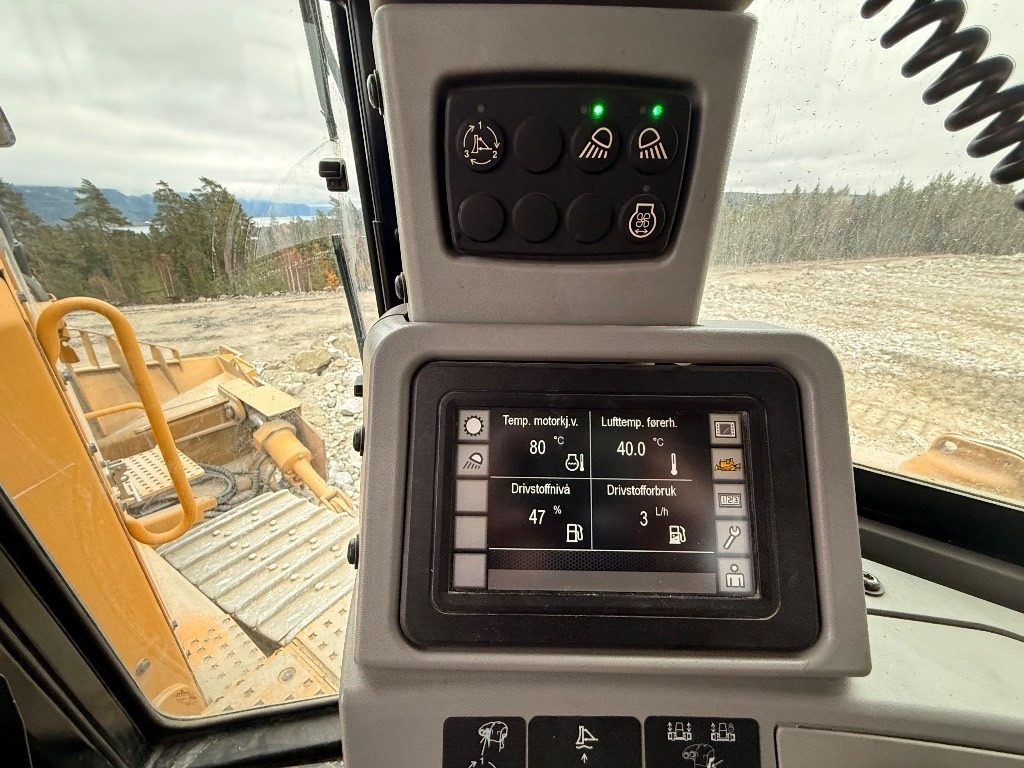 Bulldozer CAT D 8 T: picture 19 Bulldozer CAT D 8 T: picture 19