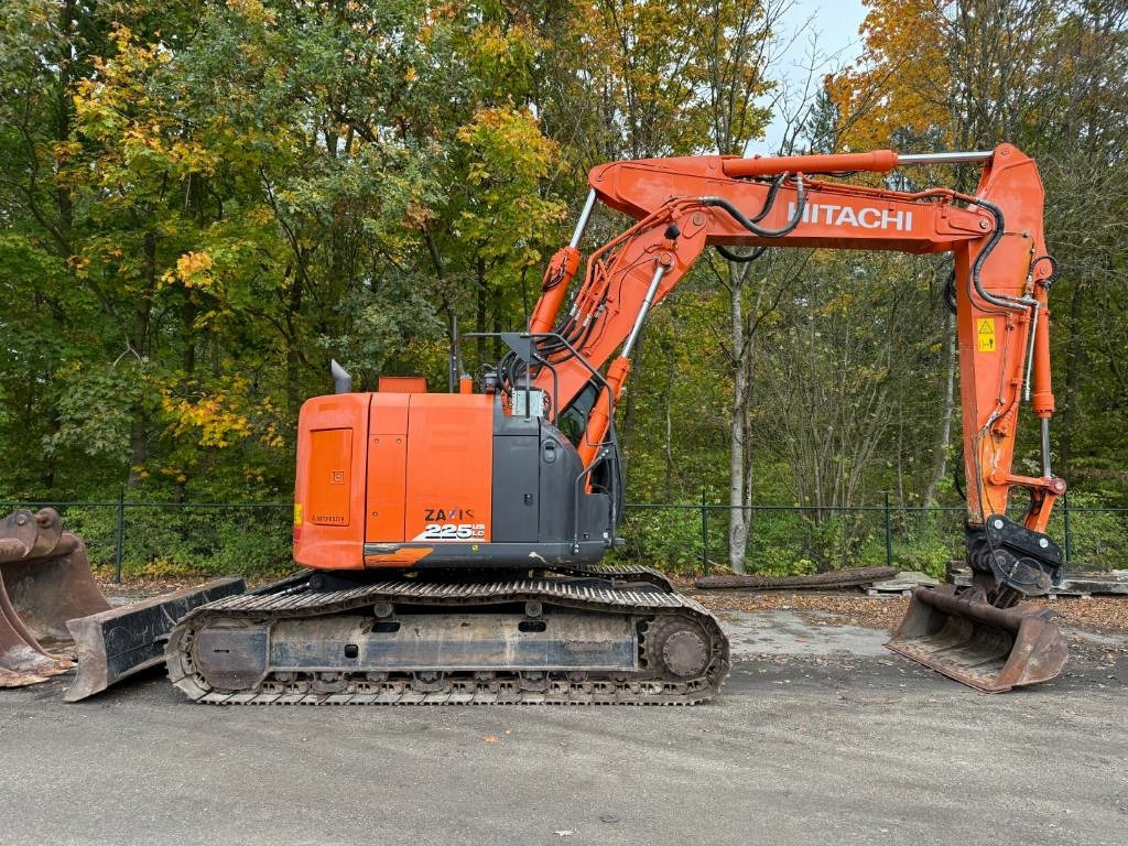 Hitachi ZX225 US LC-6  - Crawler excavator: picture 5 Hitachi ZX225 US LC-6  - Crawler excavator: picture 5