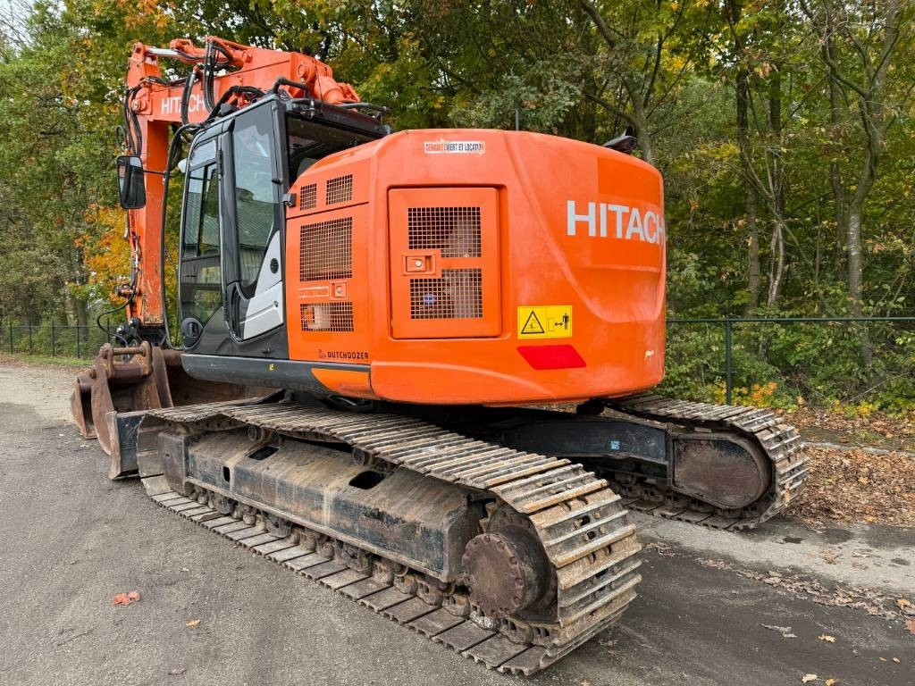 Hitachi ZX225 US LC-6  - Crawler excavator: picture 3 Hitachi ZX225 US LC-6  - Crawler excavator: picture 3