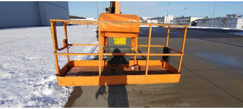 JLG 1350 AJP - Articulated boom: picture 4 JLG 1350 AJP - Articulated boom: picture 4