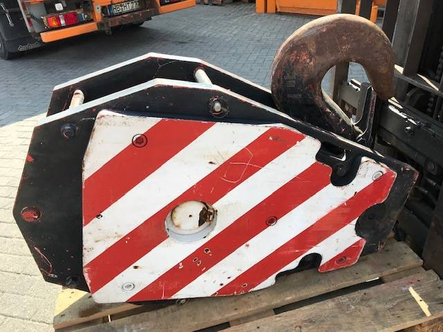 Liebherr 30t. Hook block 1-sheave 23mm - Truck mounted crane for Construction machinery: picture 1 Liebherr 30t. Hook block 1-sheave 23mm - Truck mounted crane for Construction machinery: picture 1