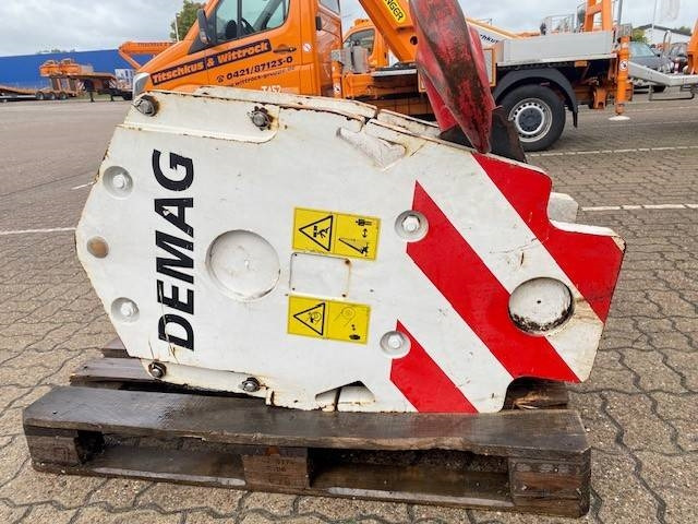 Terex Demag 80t hook block 3-sheaves, 21mm - Truck mounted crane for Construction machinery: picture 2 Terex Demag 80t hook block 3-sheaves, 21mm - Truck mounted crane for Construction machinery: picture 2