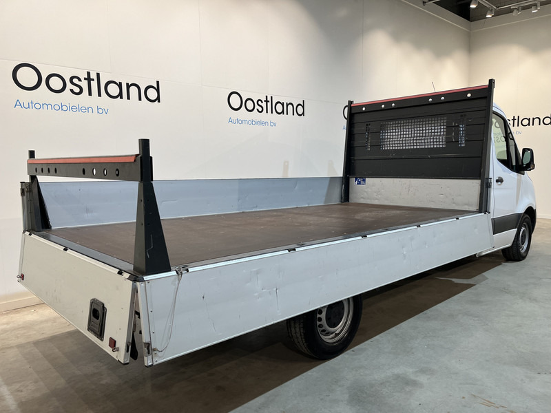Mercedes-Benz Sprinter 315 CDI L3 RWD Open Laadbak / Euro 6 / Airco / MBUX / CarPlay / Navigatie / 3-Zits / 75.200 KM !! / BPM VRIJ !! - Open body delivery van: picture 2 Mercedes-Benz Sprinter 315 CDI L3 RWD Open Laadbak / Euro 6 / Airco / MBUX / CarPlay / Navigatie / 3-Zits / 75.200 KM !! / BPM VRIJ !! - Open body delivery van: picture 2