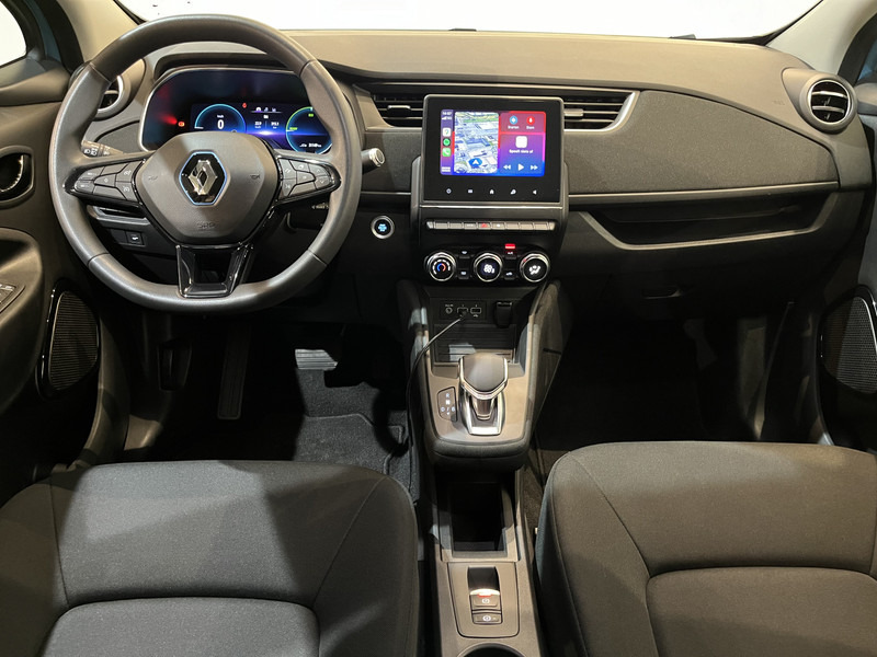 Renault ZOE R110 Life 52 kWh (Accuhuur) / Carplay / Airco / Cruise Control / 100% elektrisch / 31.200 KM !! Prijs ex BTW € 7.850,- - Hatchback: picture 3 Renault ZOE R110 Life 52 kWh (Accuhuur) / Carplay / Airco / Cruise Control / 100% elektrisch / 31.200 KM !! Prijs ex BTW € 7.850,- - Hatchback: picture 3