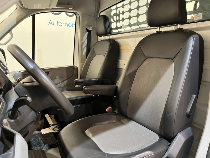 Volkswagen Crafter Crafter 50 TDI 180 PK Open Laadbak / Hiab Kraan / Euro 6 / Airco / Trekhaak 3500 KG / Cruise Control / CarPlay / 51.000 KM !! C-Rijbewijs !! leasing Volkswagen Crafter Crafter 50 TDI 180 PK Open Laadbak / Hiab Kraan / Euro 6 / Airco / Trekhaak 3500 KG / Cruise Control / CarPlay / 51.000 KM !! C-Rijbewijs !!: picture 6