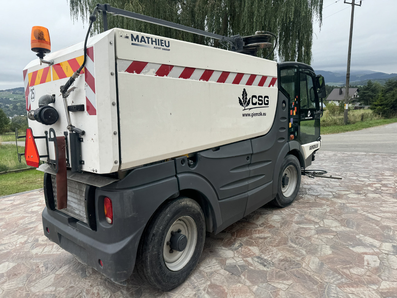 MATHIEU Grand Aquadyne 4000 water truck sprayer HP washer - Road sweeper: picture 2 MATHIEU Grand Aquadyne 4000 water truck sprayer HP washer - Road sweeper: picture 2