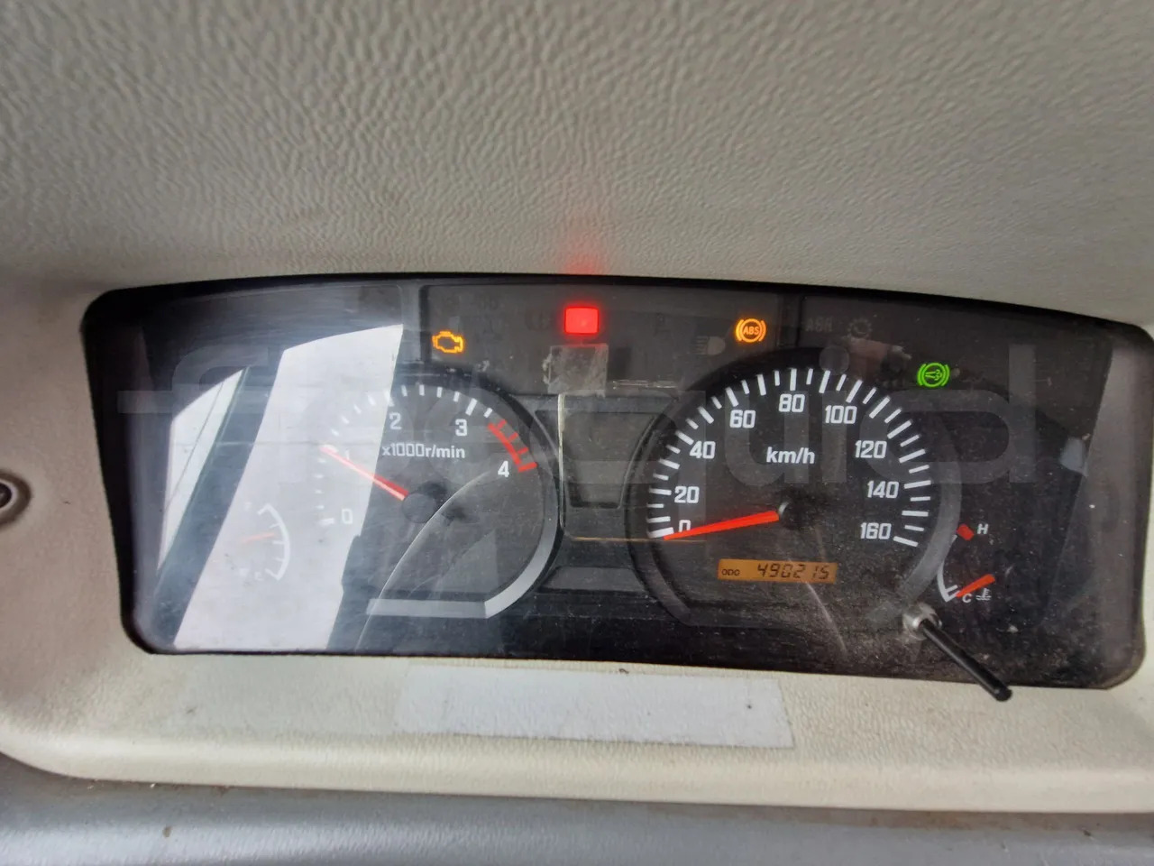 Isuzu Novo - Coach: picture 3 Isuzu Novo - Coach: picture 3