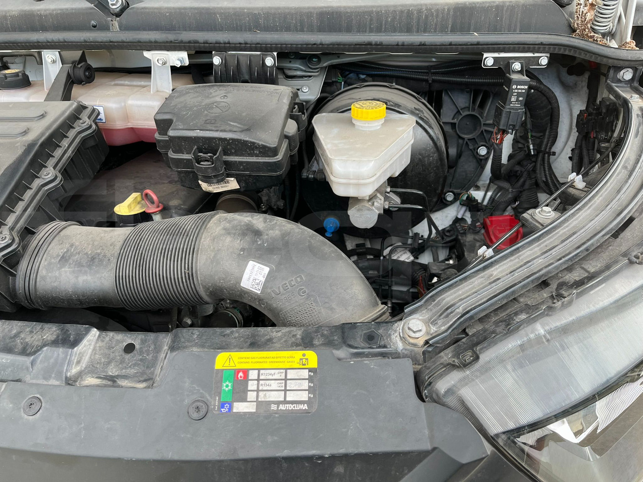 Minibus, Passenger van Iveco Daily: picture 11