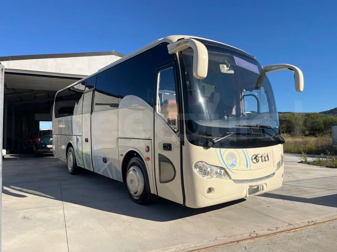 King Long XMQ6900 - Coach: picture 1 King Long XMQ6900 - Coach: picture 1