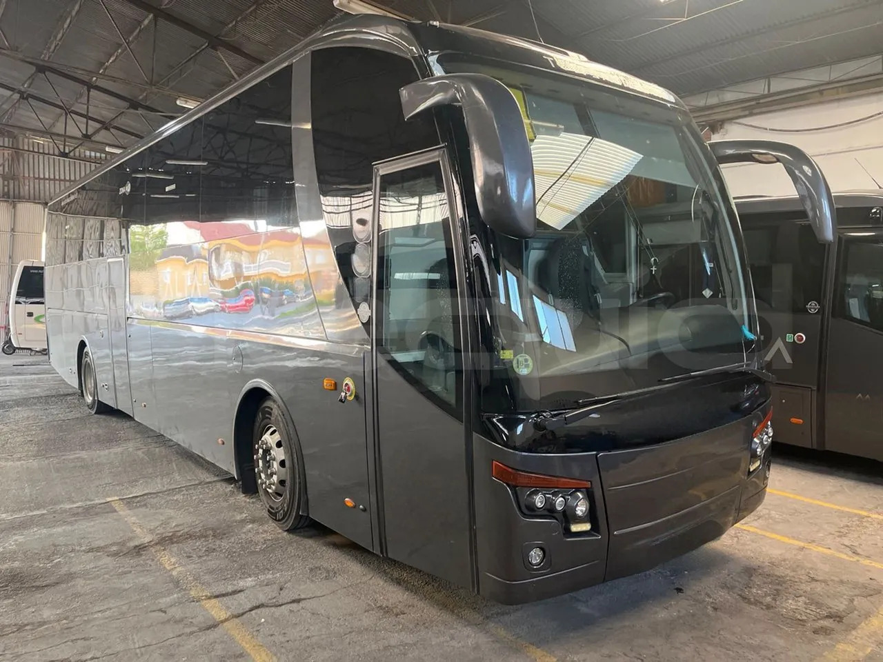 Man Stellae RR2 - Coach: picture 1 Man Stellae RR2 - Coach: picture 1