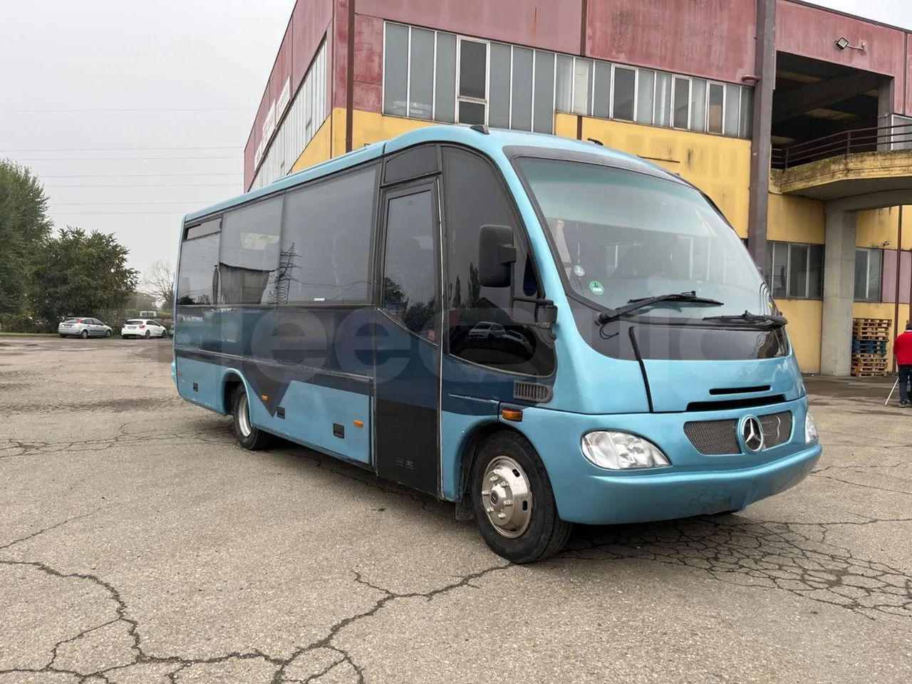 Mercedes-Benz Beluga - Coach: picture 1 Mercedes-Benz Beluga - Coach: picture 1