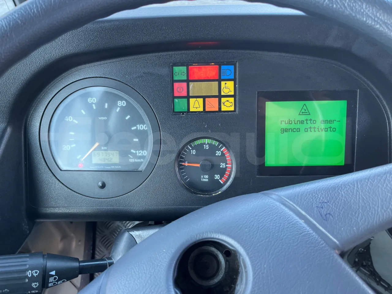 Mercedes-Benz O 530 - Articulated bus: picture 3 Mercedes-Benz O 530 - Articulated bus: picture 3