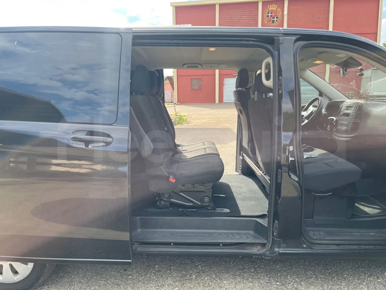 Mercedes-Benz Vito Tourer leasing Mercedes-Benz Vito Tourer: picture 15