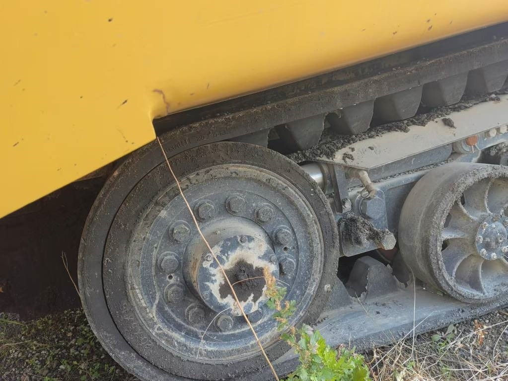 CAT AP655F - Asphalt paver: picture 4 CAT AP655F - Asphalt paver: picture 4