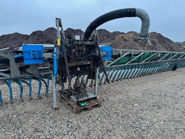 Bomech 24M NEDFÆLDER - Fertilizing equipment: picture 5 Bomech 24M NEDFÆLDER - Fertilizing equipment: picture 5