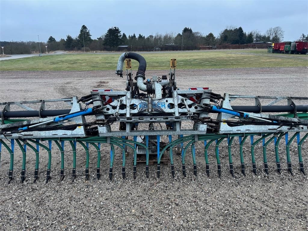 Bomech 24M NEDFÆLDER - Fertilizing equipment: picture 2 Bomech 24M NEDFÆLDER - Fertilizing equipment: picture 2