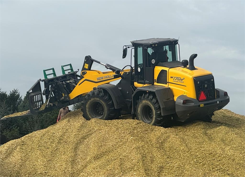 New Holland W170D2 S5 FORAGE POW - Wheel loader: picture 1 New Holland W170D2 S5 FORAGE POW - Wheel loader: picture 1