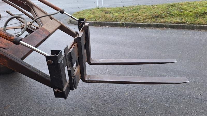 Deutz-fahr D 6806 - Farm tractor: picture 5 Deutz-fahr D 6806 - Farm tractor: picture 5