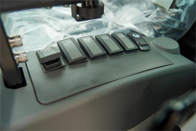 Mini excavator Eurotrac HE26-SR: picture 13