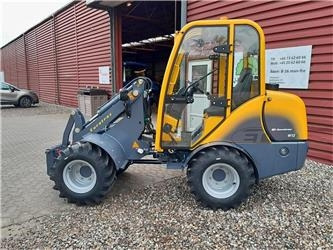 Eurotrac W12S med førerhus, skovl og gafler - Wheel loader: picture 1 Eurotrac W12S med førerhus, skovl og gafler - Wheel loader: picture 1