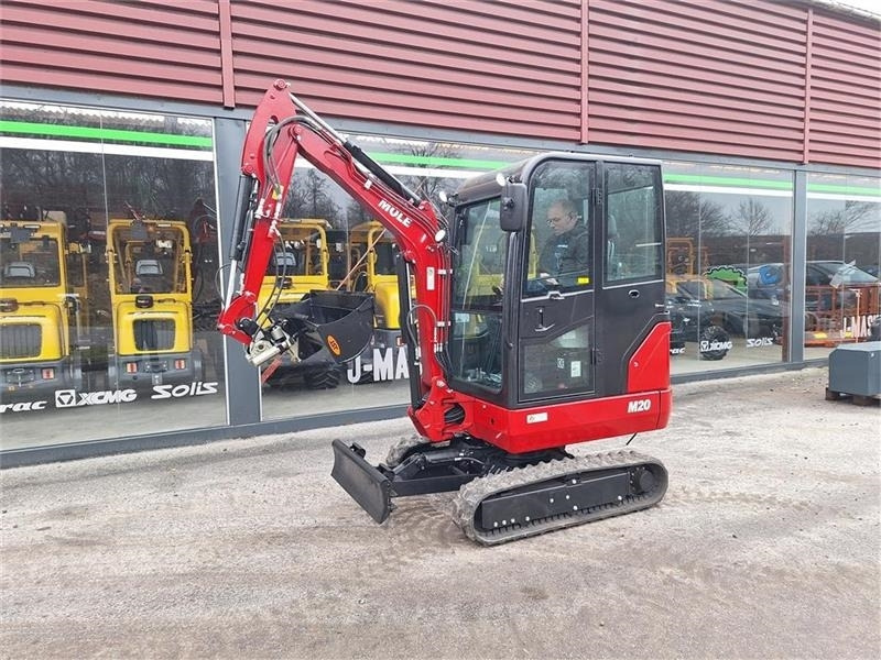 Mole M20 MED TILT - Mini excavator: picture 1 Mole M20 MED TILT - Mini excavator: picture 1