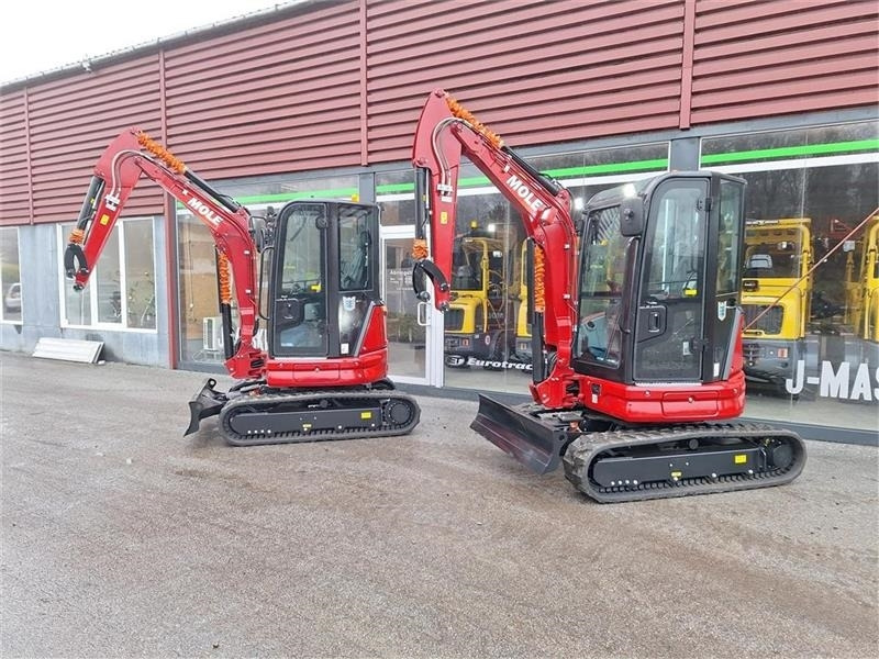 Mole M25 - Mini excavator: picture 1 Mole M25 - Mini excavator: picture 1