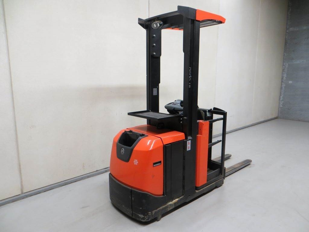 BT OME100N - Order picker: picture 3 BT OME100N - Order picker: picture 3