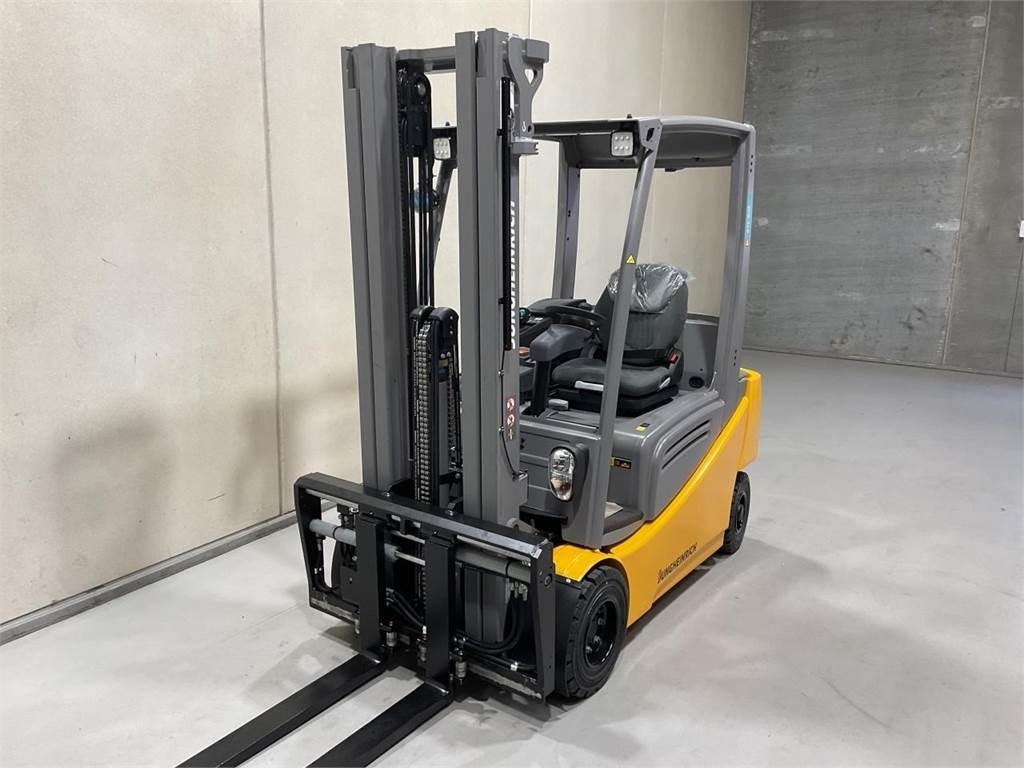 Jungheinrich EFG 318 - Electric forklift: picture 4 Jungheinrich EFG 318 - Electric forklift: picture 4