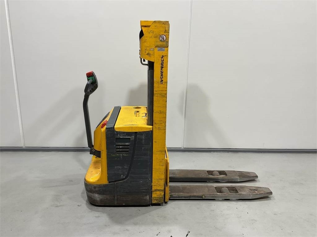 Jungheinrich EJC12 - Stacker: picture 1 Jungheinrich EJC12 - Stacker: picture 1