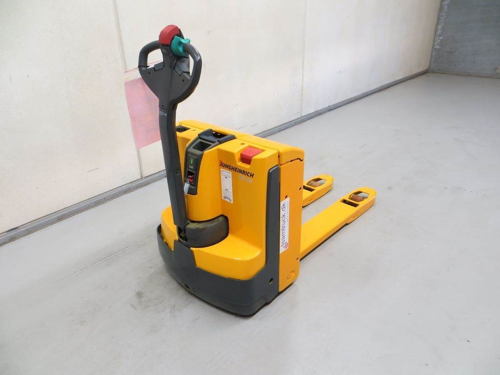 Jungheinrich EJE 116 - Pallet truck: picture 4 Jungheinrich EJE 116 - Pallet truck: picture 4