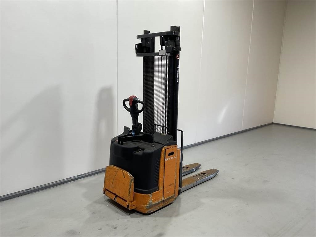 Still EFGV S14 - Stacker: picture 2 Still EFGV S14 - Stacker: picture 2
