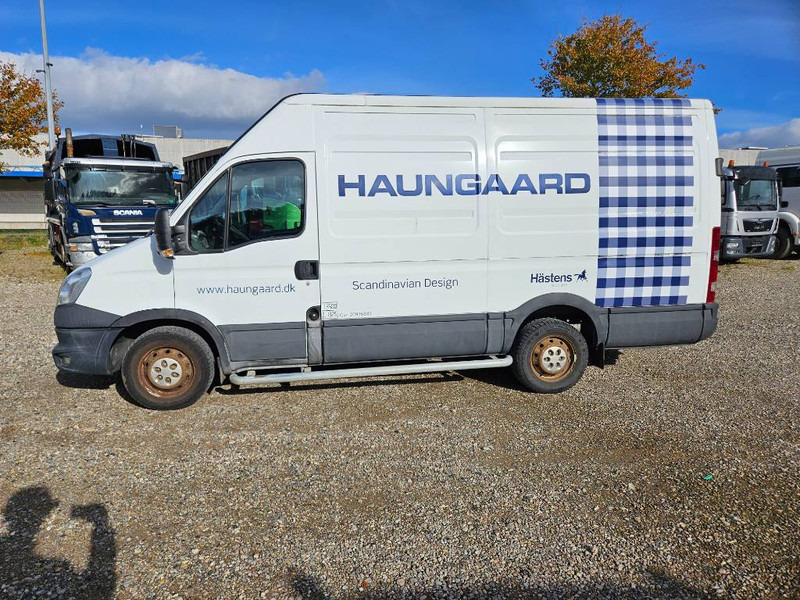 Iveco Daily 2,3 35S15 13,2m³ Van 5d - Panel van: picture 2 Iveco Daily 2,3 35S15 13,2m³ Van 5d - Panel van: picture 2