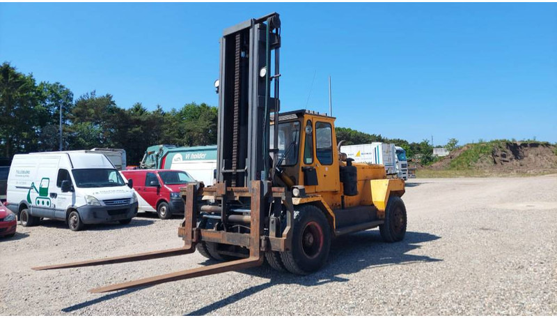 Ljungbytruck LT15-790 *15 tons* - Diesel forklift: picture 2 Ljungbytruck LT15-790 *15 tons* - Diesel forklift: picture 2